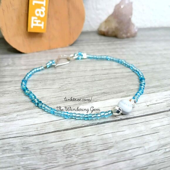 Dainty Blue Lace Agate Crystal Beaded Bracelet, Gemstone Bracelet, 7.5" - Picture 4 of 4